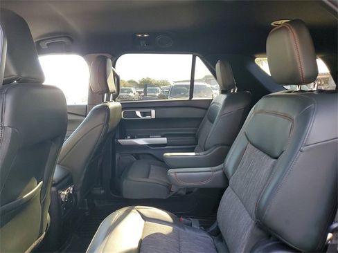Used 2023 Ford Explorer Timberline image 17