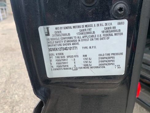 Used 2004 Chevrolet Avalanche Z71 w/ Preferred Equipment Group image 21