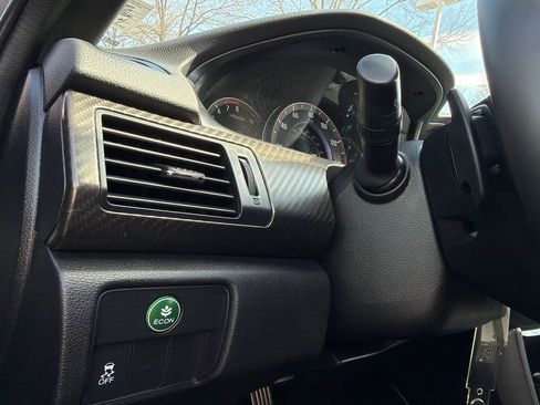 Used 2017 Honda Accord Sport Special Edition image 32