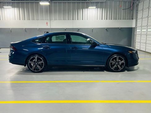 New 2026 Honda Accord SE image 18