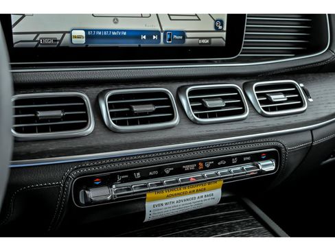 New 2026 Mercedes-Benz GLE 450 4MATIC image 16