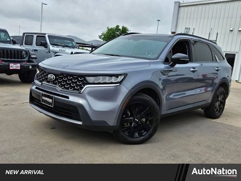 Used 2021 Kia Sorento S w/ Panoramic Sunroof Package AWD/4WD image 1