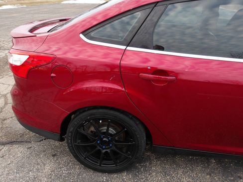 Used 2014 Ford Focus Titanium image 39