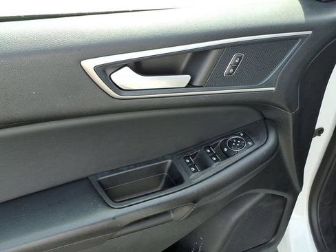 Used 2023 Ford Edge SEL AWD/4WD image 11