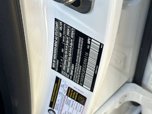 Certified 2025 Mercedes-Benz GLC 350e 4MATIC image 38
