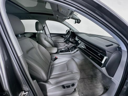 Used 2021 Audi Q7 2.0T Premium Plus w/ Premium Plus Package AWD/4WD image 34