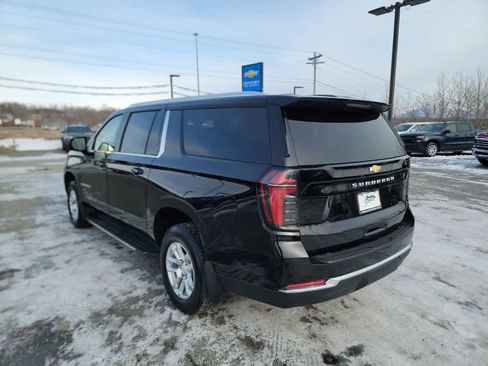 Certified 2026 Chevrolet Suburban LS image 3