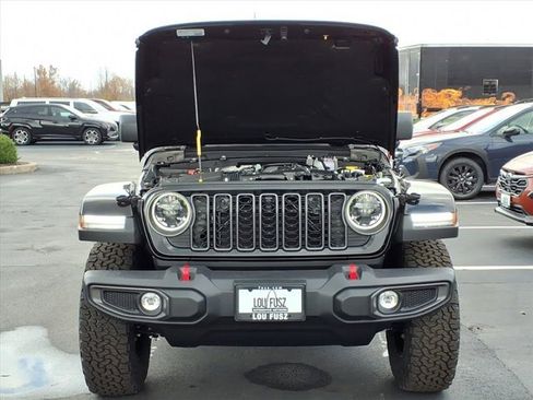 New 2026 Jeep Wrangler Unlimited Rubicon w/ Safety Group image 21