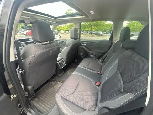 Certified 2023 Subaru Forester Premium AWD/4WD image 13