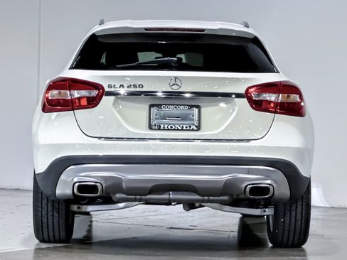 Used 2017 Mercedes-Benz GLA 250 image 9