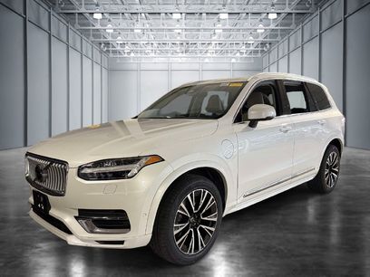 Used 2025 Volvo XC90 T8 Plus w/ Protection Package Premier