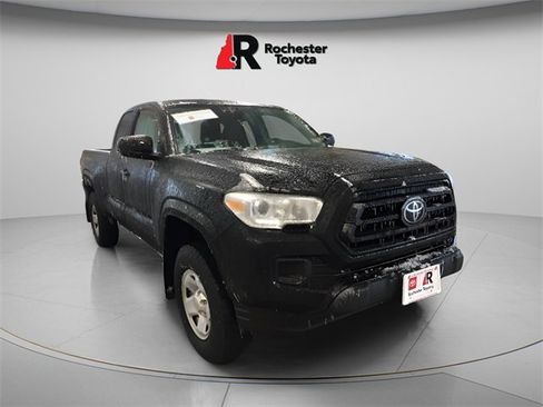 Certified 2020 Toyota Tacoma SR image 1