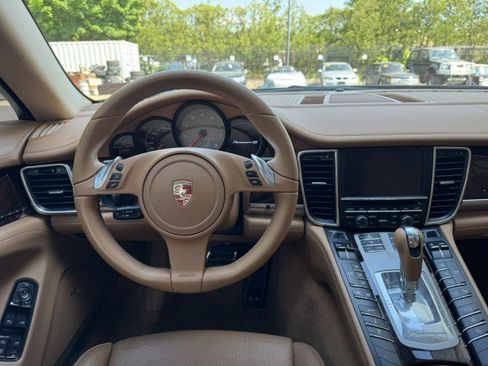 Used 2010 Porsche Panamera 4S AWD/4WD image 29