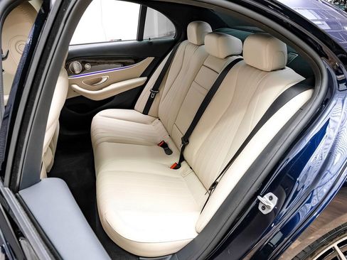 Used 2022 Mercedes-Benz E 350 Sedan w/ AMG Line Exterior image 32