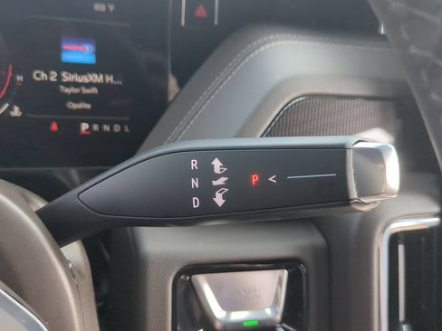 New 2026 GMC Yukon Elevation w/ Elevation Premium Package AWD/4WD image 16