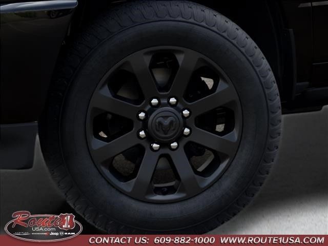New 2026 RAM 3500 Laramie AWD/4WD image 9