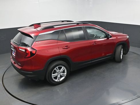 Used 2022 GMC Terrain SLE w/ Driver Convenience Package AWD/4WD image 32