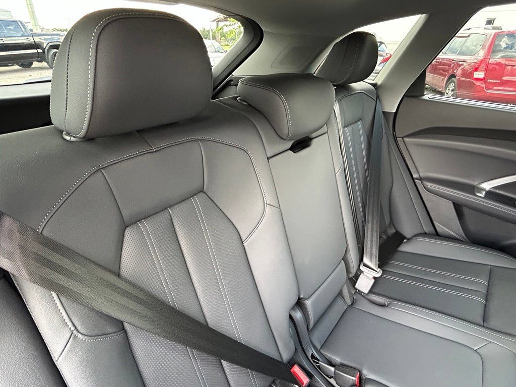 New 2026 Audi Q5 Premium Plus AWD/4WD image 45