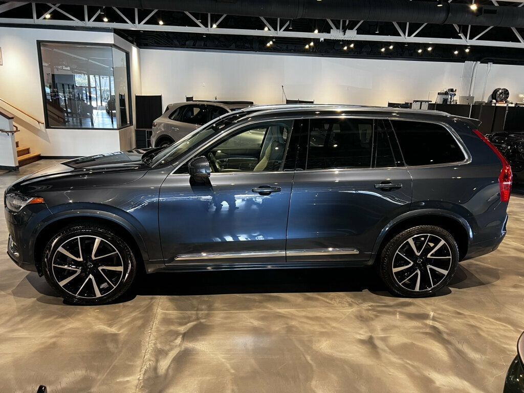 Used 2024 Volvo XC90 B6 Plus AWD/4WD image 2