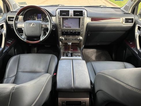 Used 2019 Lexus GX 460 Premium AWD/4WD image 10