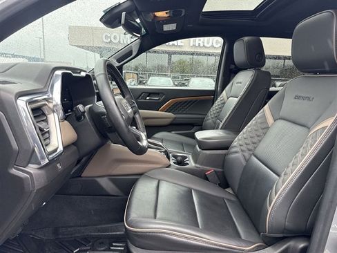 Certified 2023 GMC Canyon Denali AWD/4WD image 24