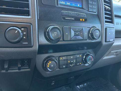 Used 2019 Ford F350 XL w/ Power Equipment Group image 31