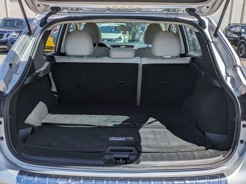 Used 2018 Nissan Rogue Sport SV FWD image 13