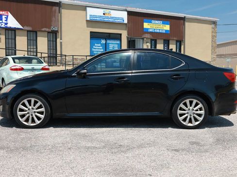 Used 2009 Lexus IS 250 AWD image 3