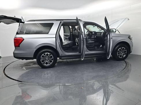 Used 2024 Ford Expedition Max XLT AWD/4WD image 67
