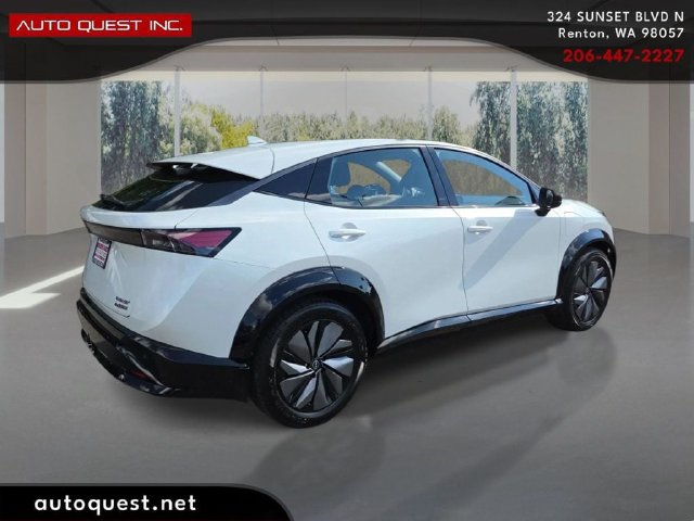 Used 2024 Nissan Ariya AWD image 5