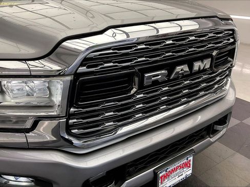 Used 2020 RAM 3500 Limited image 30