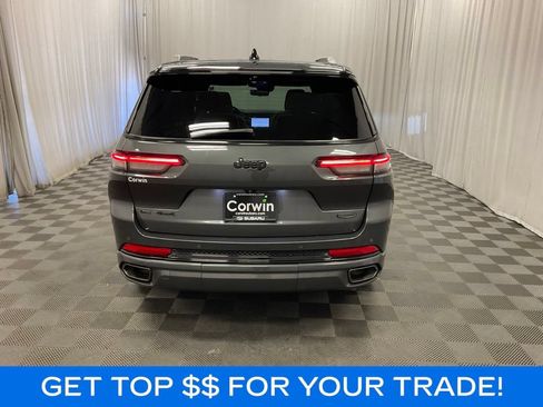 Used 2023 Jeep Grand Cherokee L Summit w/ Advanced Protech Group IV AWD/4WD image 3