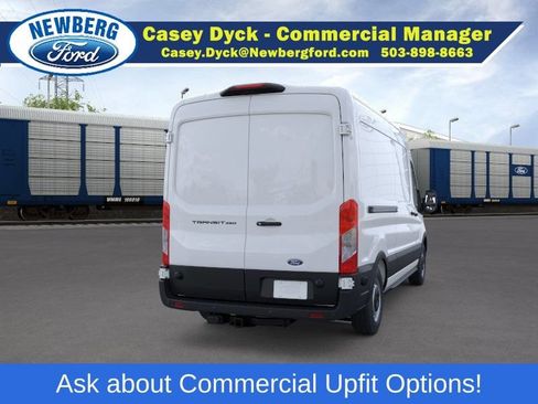 New 2026 Ford Transit 250 148 Medium Roof w/ Load Area Protection Package RWD image 8
