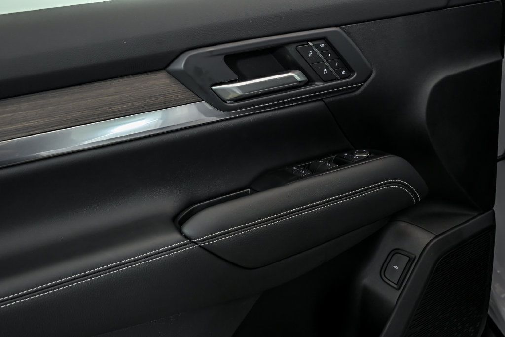 New 2027 GMC Terrain Denali w/ LPO, Floor Liner Package AWD/4WD image 5