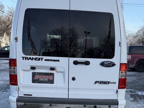 Used 2010 Ford Transit Connect XLT image 11