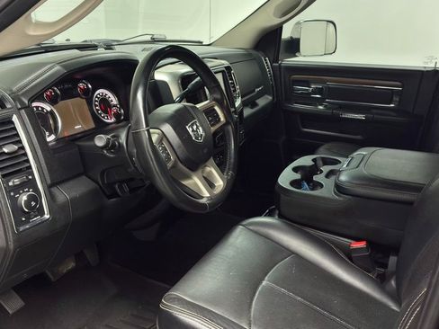 Used 2018 RAM 2500 Laramie image 21