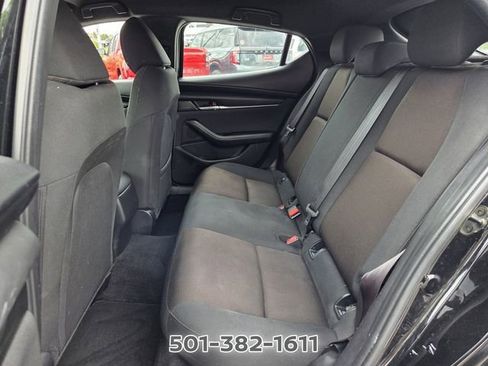 Used 2022 MAZDA MAZDA3 s FWD image 12