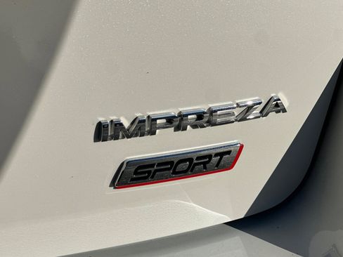 Used 2022 Subaru Impreza 2.0i Sport image 38