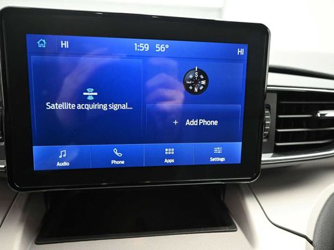 Used 2023 Ford Explorer XLT w/ Equipment Group 202A image 12