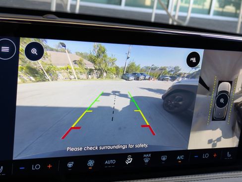 Used 2023 Lincoln Corsair Reserve w/ Equipment Group 202A image 28