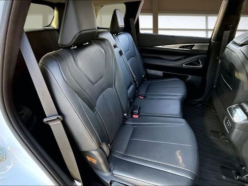 Used 2026 INFINITI QX60 Luxe w/ Cargo Package image 27