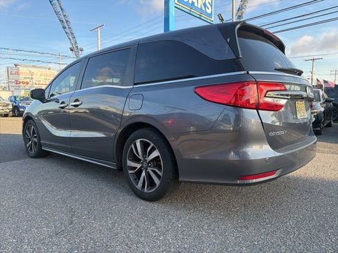 Used 2021 Honda Odyssey Touring image 5