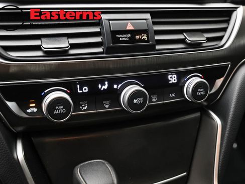 Used 2021 Honda Accord LX image 18
