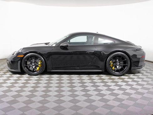 New 2026 Porsche 911 GT3 image 2