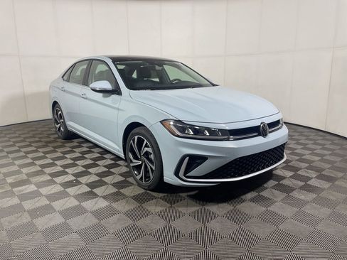 New 2026 Volkswagen Jetta SEL image 2