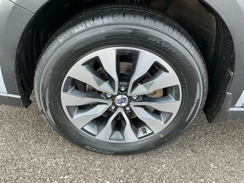 Certified 2023 Subaru Outback Limited image 9