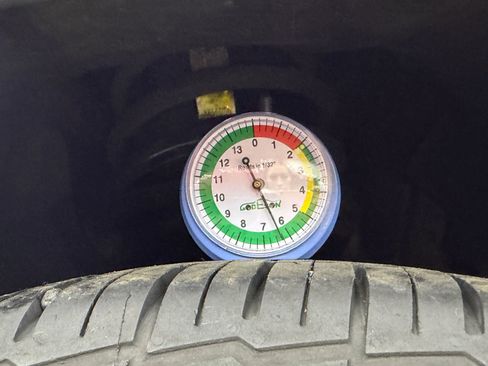 Used 2018 Toyota Camry LE image 24