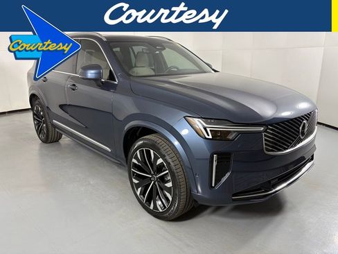 New 2026 Volvo XC90 B5 Plus w/ Protection Package image 1