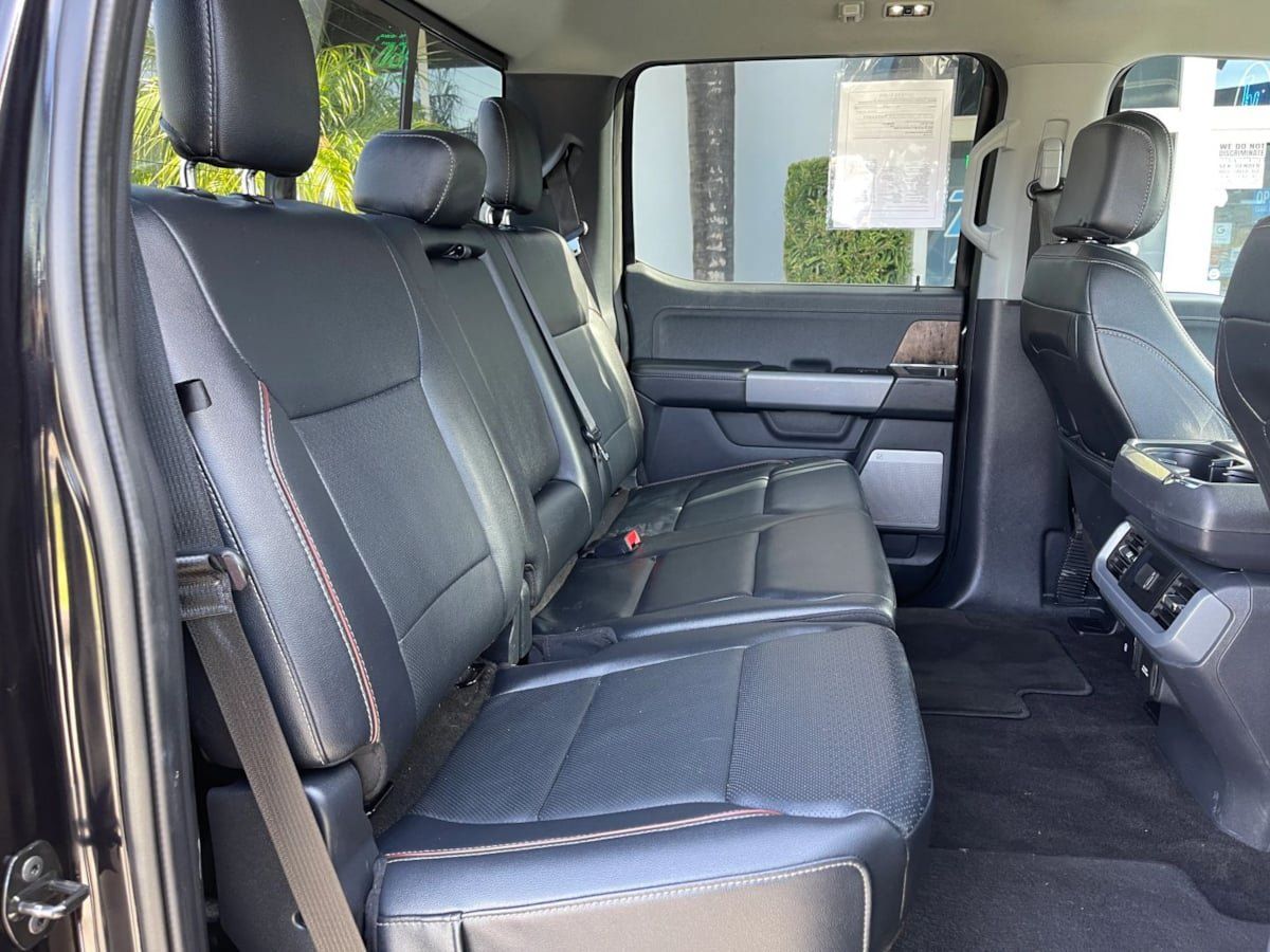 Used 2022 Ford F150 Lariat AWD/4WD image 28
