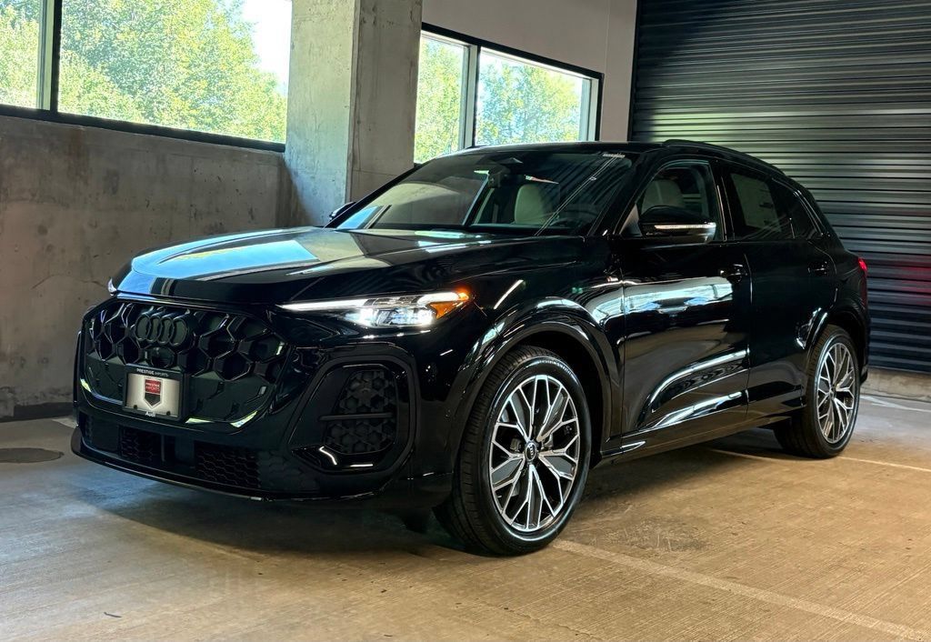 New 2026 Audi Q5 Prestige AWD/4WD image 1